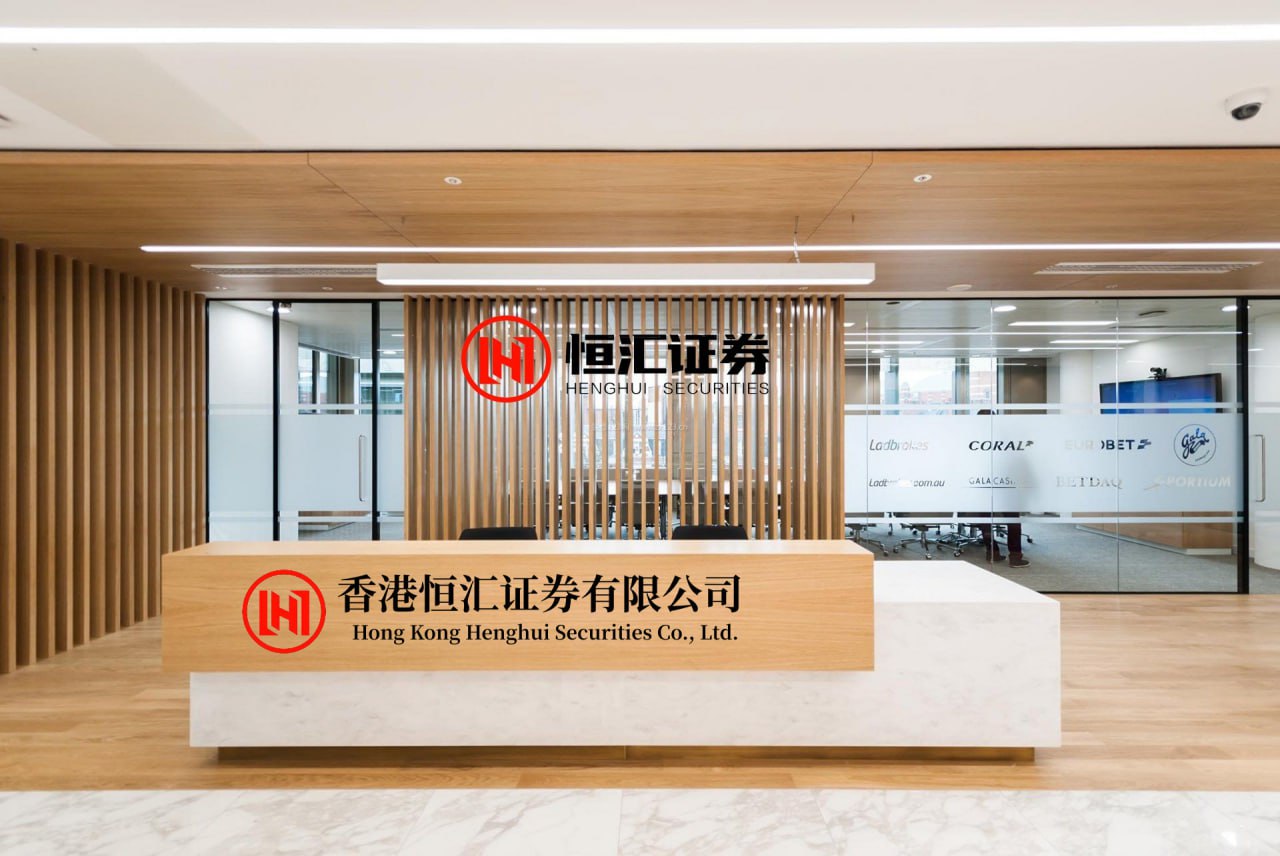 长春博时配资 开开心心：超短线不用盯一堆指标！盯紧这一个，精准抓个股起涨点 身边做超短线的朋友，总爱把屏幕堆得满满当当：MACD、KDJ、成交量柱叠在一起，开盘盯着K线跳来跳去，到头来还是经常买在高点、卖在低...